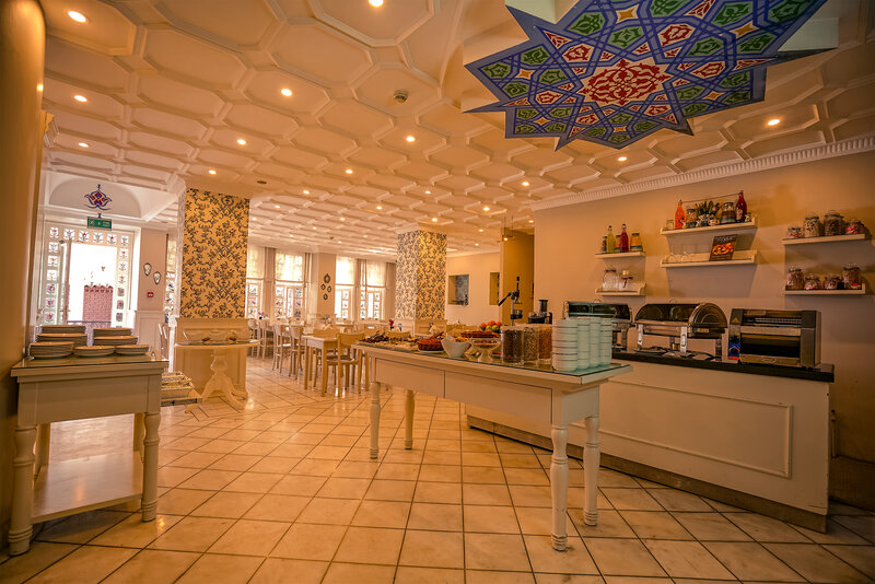 Avicenna Hotel 5