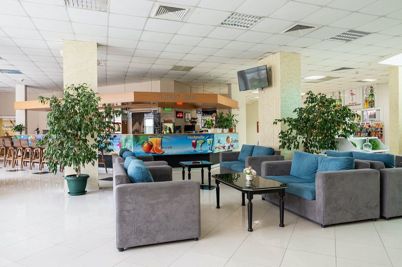 Flamingo Beach Hotel 6
