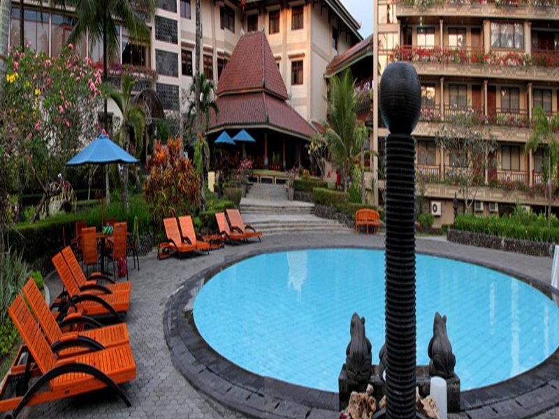 Jayakarta Yogyakarta 6 - Outdoor Pool