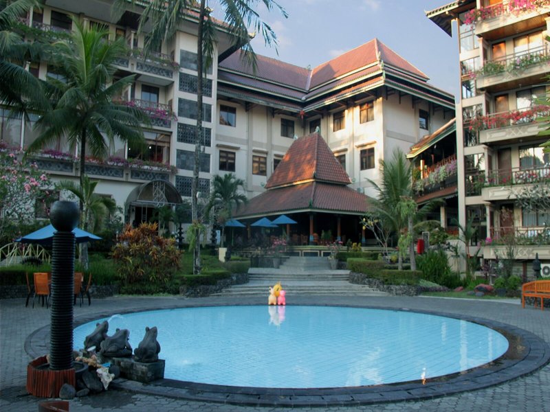 Jayakarta Yogyakarta 9 - Outdoor Pool