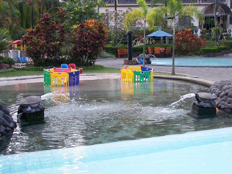 Jayakarta Yogyakarta 11 - Outdoor Pool