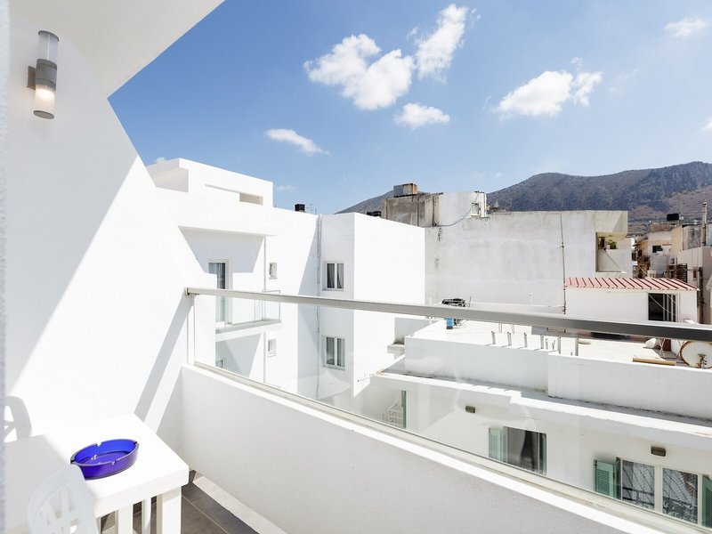Kahlua Sea View Suites 1