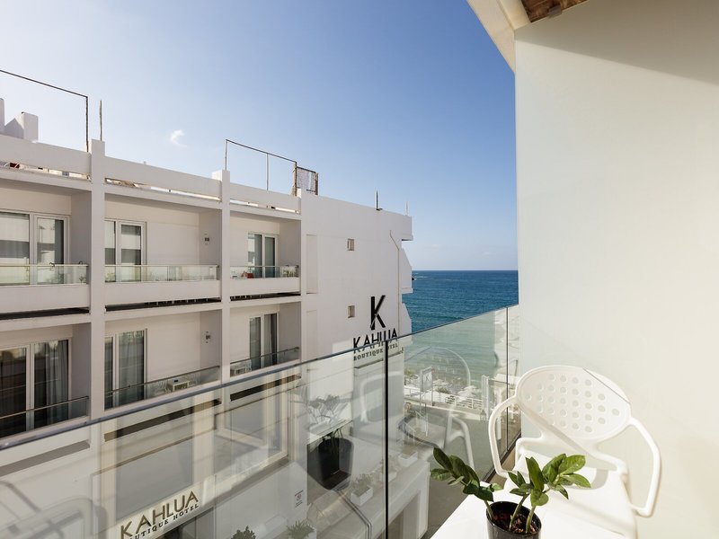 Kahlua Sea View Suites 2