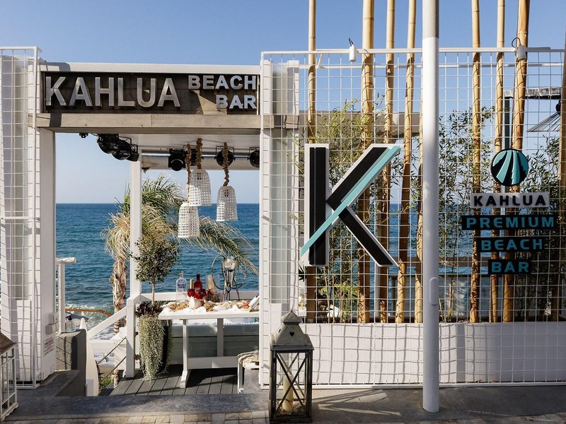 Kahlua Sea View Suites 9