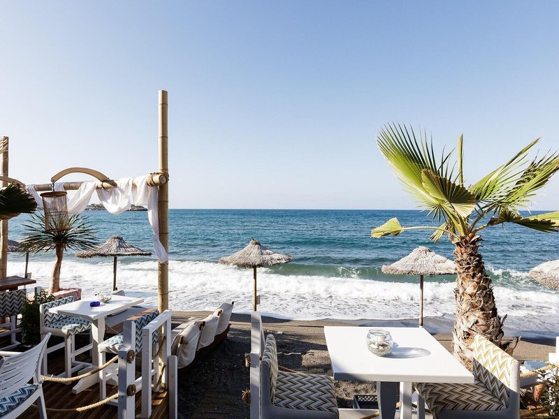 Kahlua Sea View Suites 13