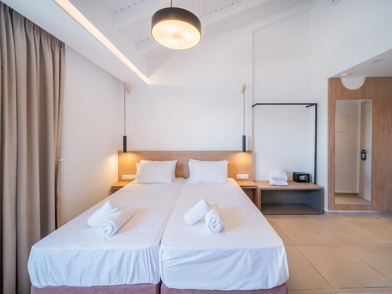 Kahlua Sea View Suites 46