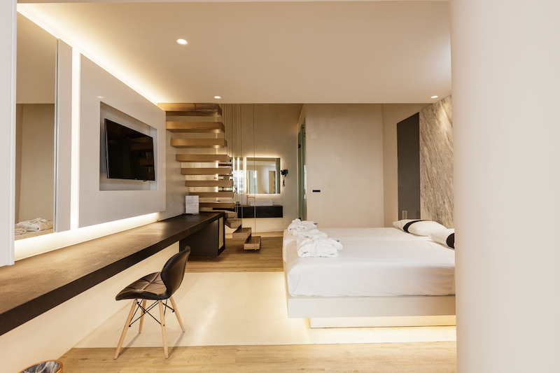 Kahlua Sea View Suites 7