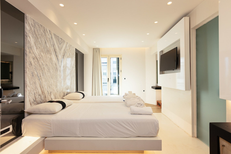 Kahlua Sea View Suites 11