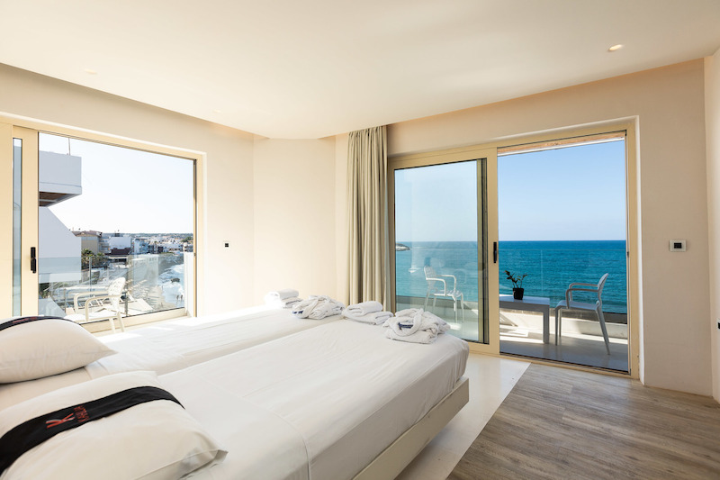 Kahlua Sea View Suites 14