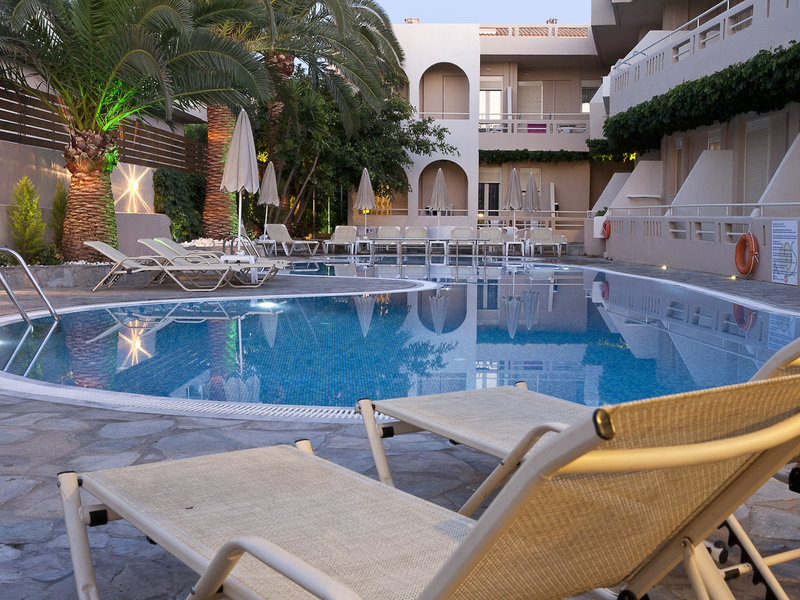 Axos Hotel 5