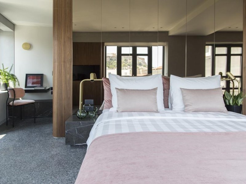 Perianth Hotel 27