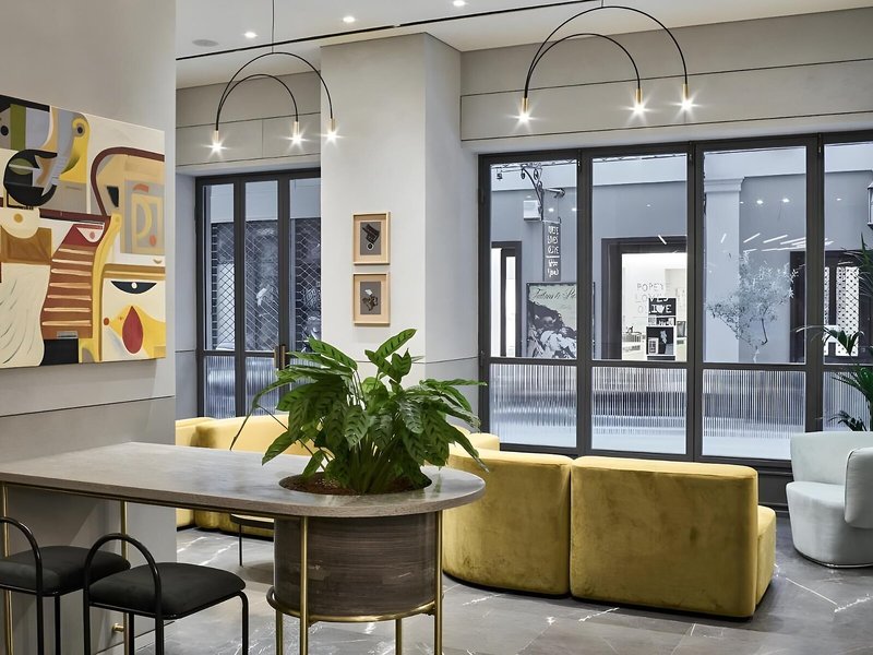 Perianth Hotel 6