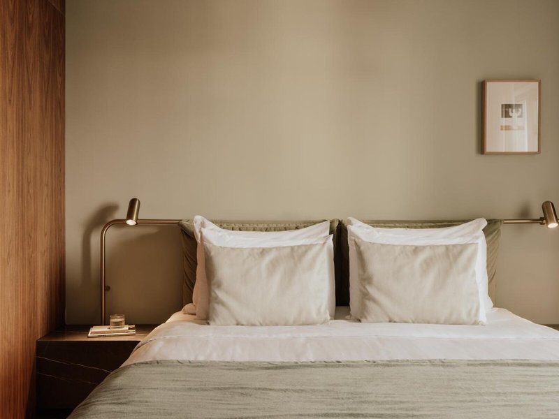 Perianth Hotel 11