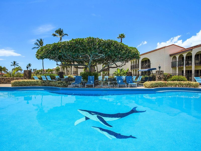 Aston Maui Hill 18