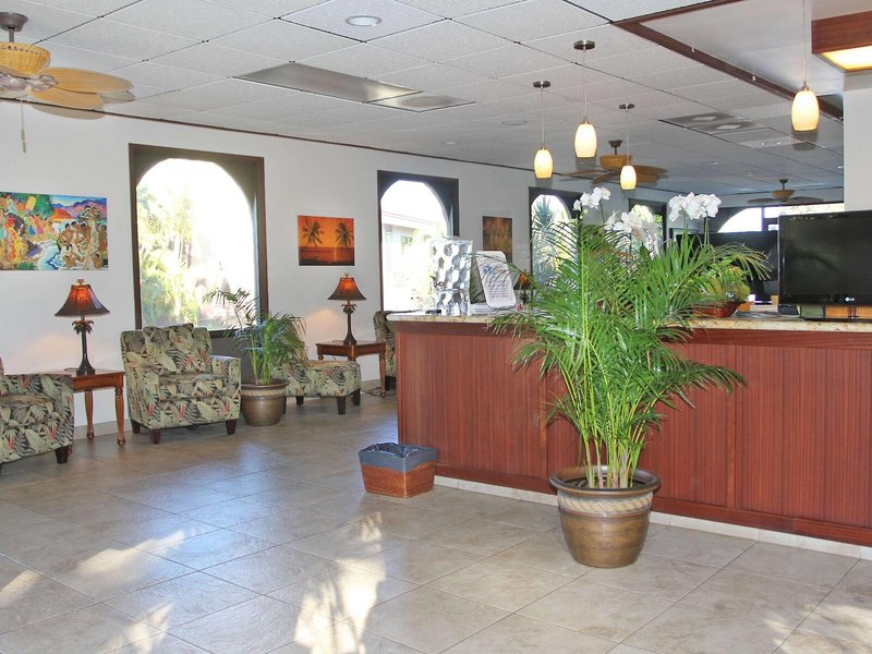 Aston Maui Hill 24