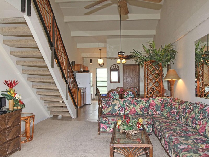 Aston Maui Hill 25