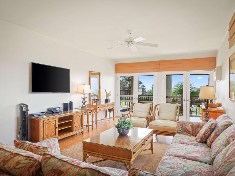 Aston Maui Hill 38