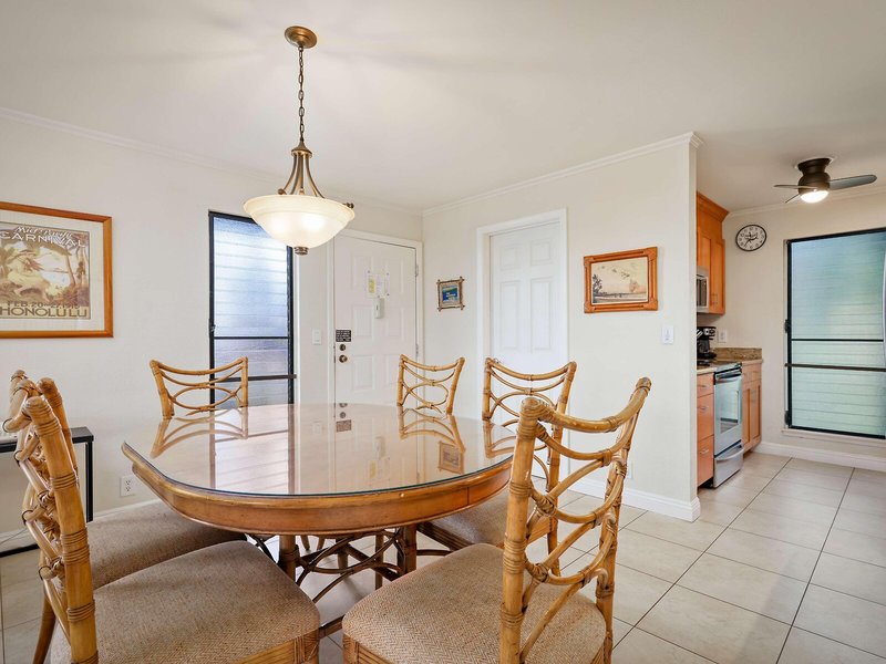 Aston Maui Hill 43