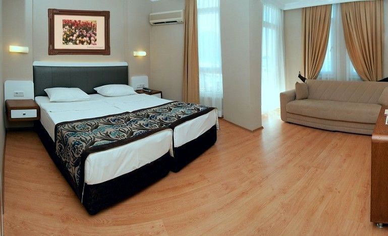 Azak Hotel 4