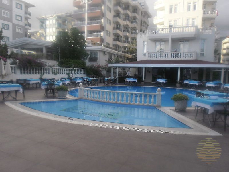 Azak Hotel 8