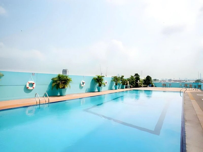 River Side Bangkok 6