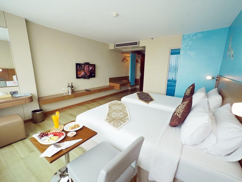 River Side Bangkok 12