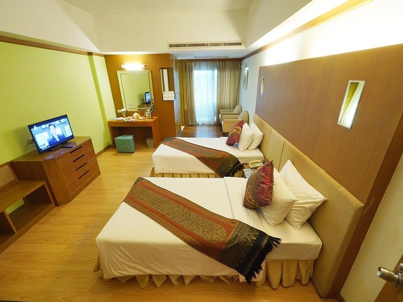 River Side Bangkok 17