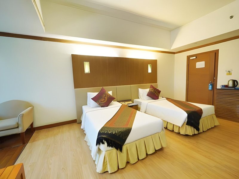 River Side Bangkok 18