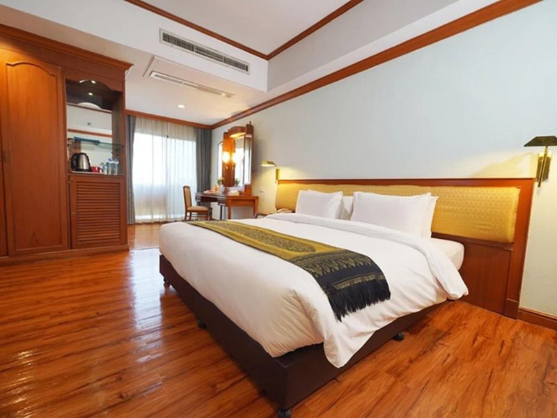 River Side Bangkok 21