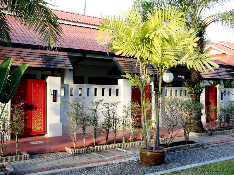 The Old Phuket Karon Beach Resort 27