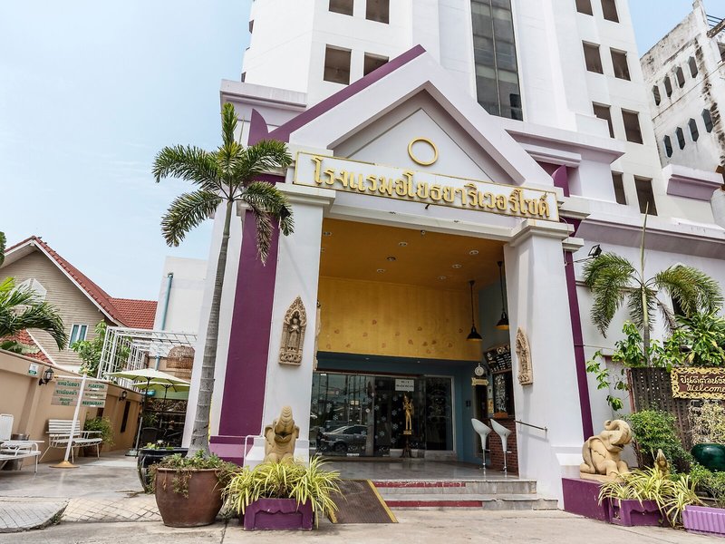 Ayothaya Riverside 3