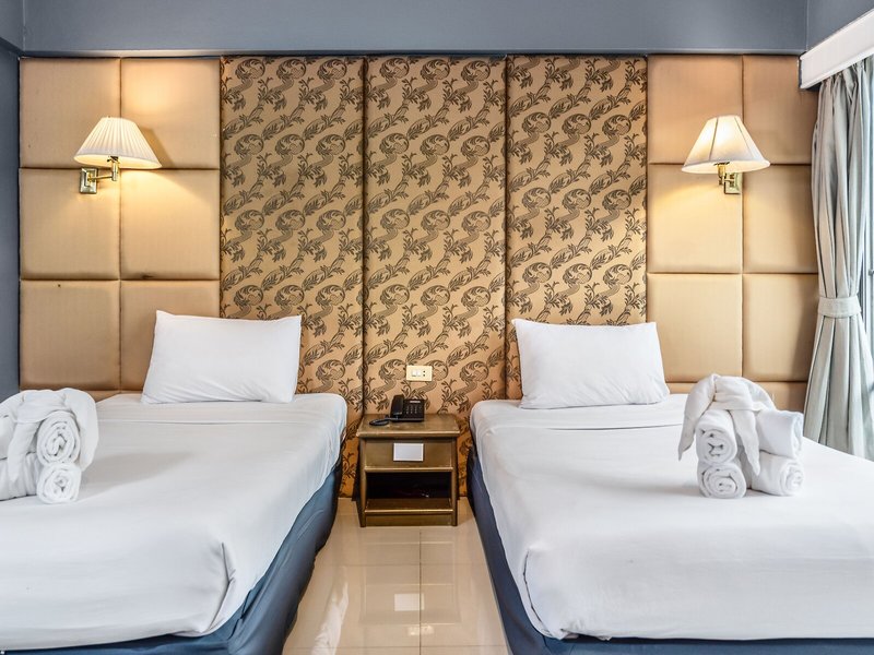 Ayothaya Riverside 33