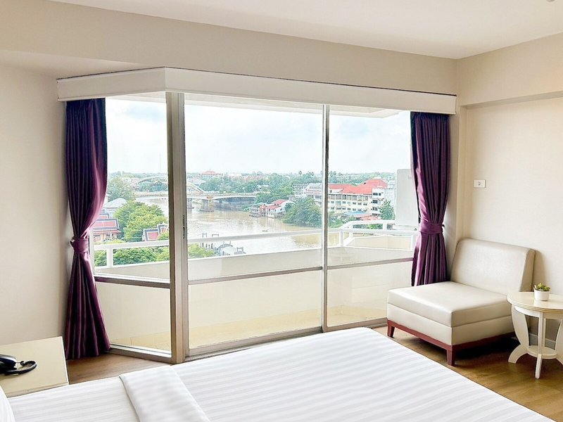 Ayothaya Riverside 44