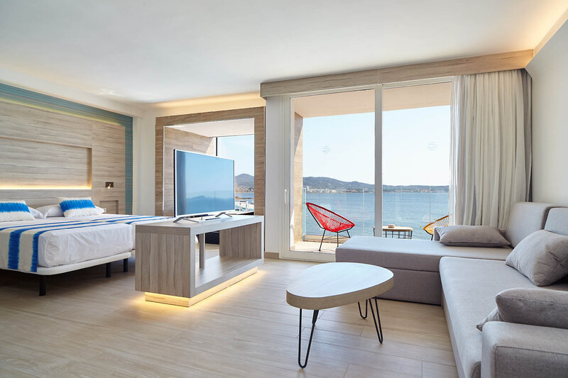 Sol Bahía Ibiza Suites 8