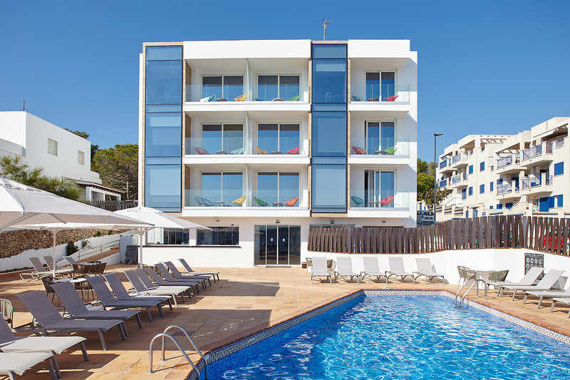 Sol Bahía Ibiza Suites 3