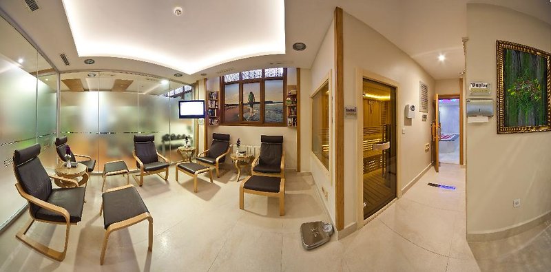 GLK PREMIER Acropol Suites 8