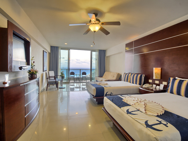 Seadust Cancun Family Resort 3