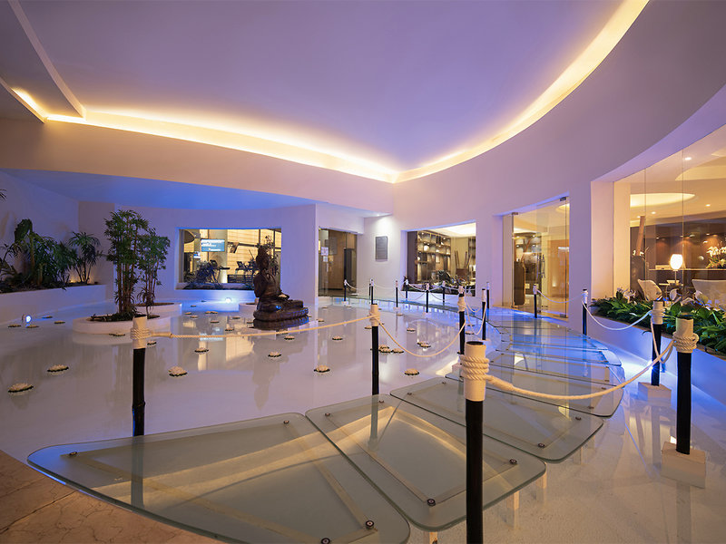 Seadust Cancun Family Resort  7