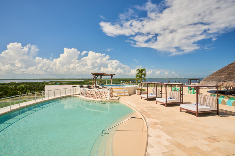 Seadust Cancun Family Resort 3