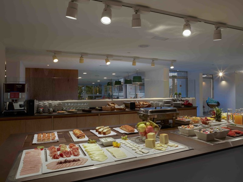 Route Active Hotel 13