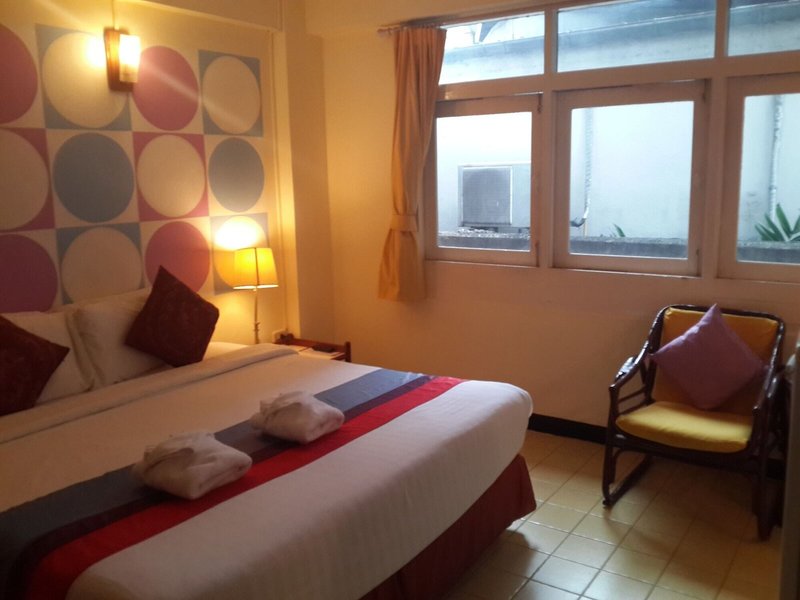 Sawasdee Sukhumvit Inn 18
