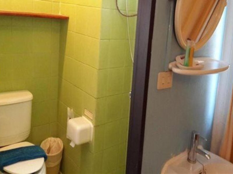 Sawasdee Sukhumvit Inn 42