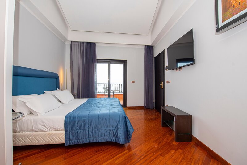 Baia Taormina 77