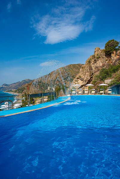 Baia Taormina 46