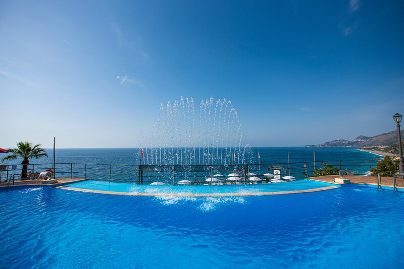Baia Taormina 48