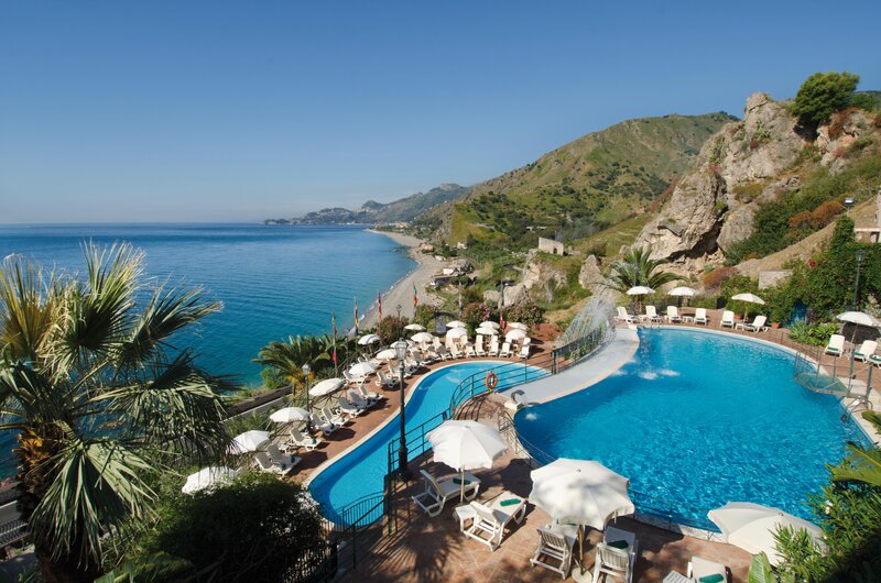 Baia Taormina 50