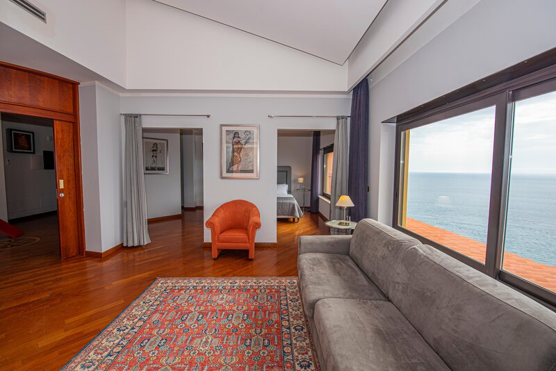Baia Taormina 80