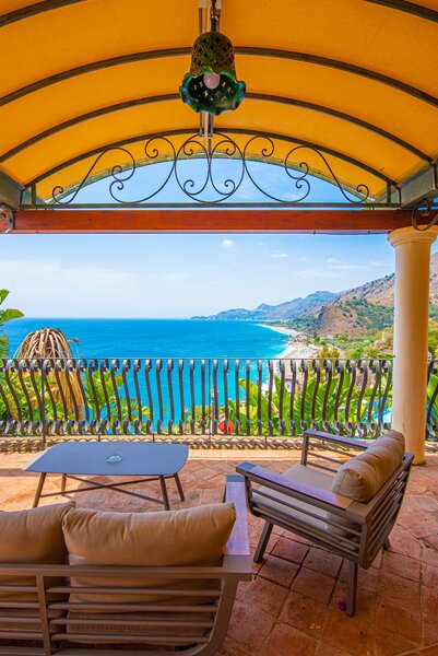 Baia Taormina 97
