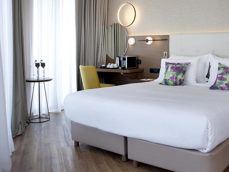 Wyndham Athens Residence 5
