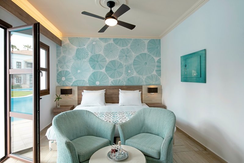 Mitsis Royal Mare 23